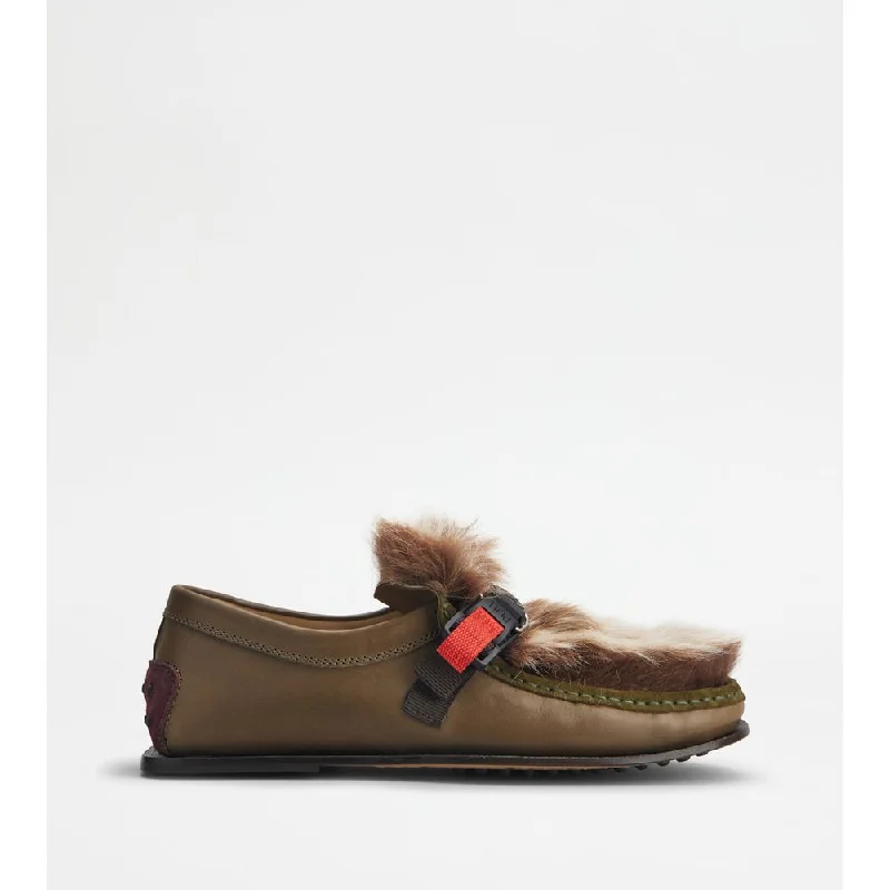 Loafers with shorts-Loafers in Leather