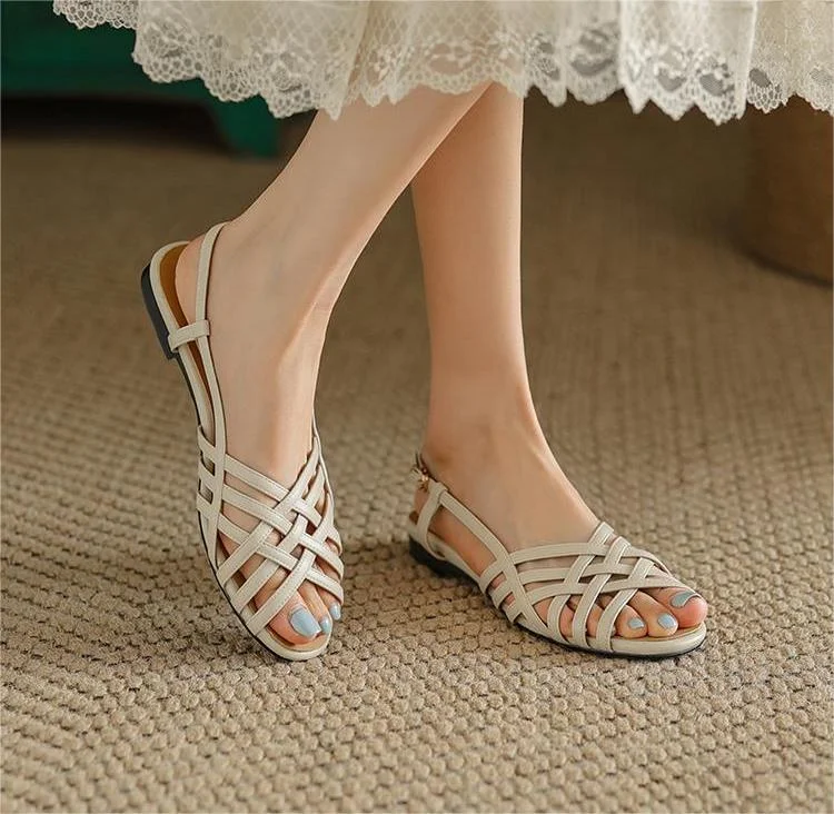 Sandals with colorful finish-Simple Woven Soft Soled Hollow Peep-Toe Sandals