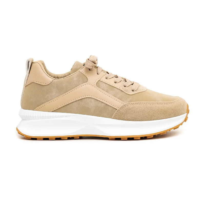 athletic shoes with subtle tractionBeige Casual Sneaker AT7209