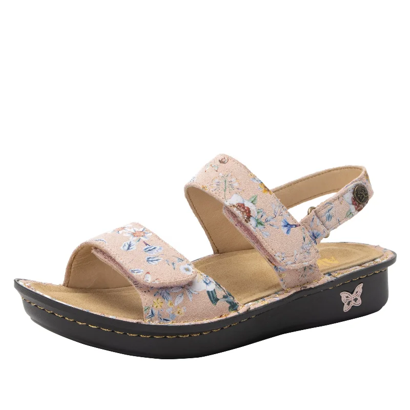 Sandals with trendy days-Verona Pretty Calm Sandal