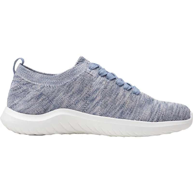 athletic shoes with functional designWomen's Clarks Cloudsteppers Nova Glint Blue Grey Knit Fabric