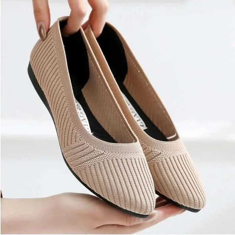 Flats in Valletta-Comfortable Women Breathable Casual Flats Shoes