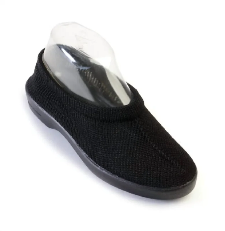 Slippers for calm days-Sec V Women's Slippers In Black