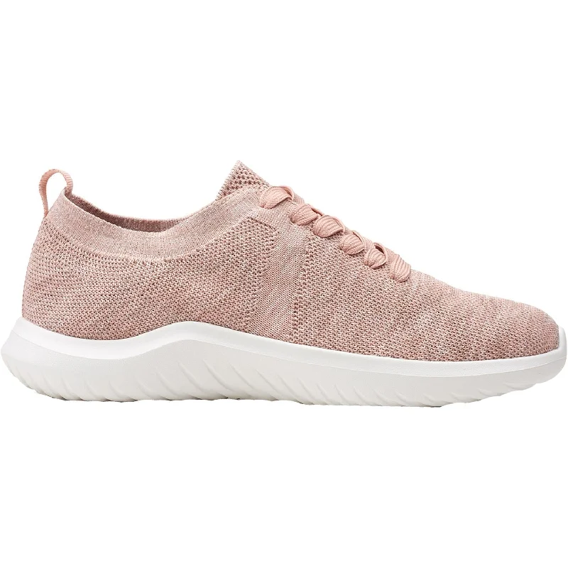 athletic shoes with dust resistanceWomen's Clarks Cloudsteppers Nova Glint Light Pink Knit Fabric