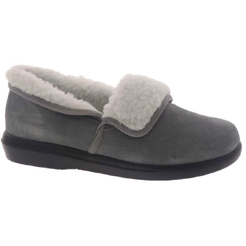 Slippers with padded comfort-Colble Womens Suede Slip On Moccasin Slippers