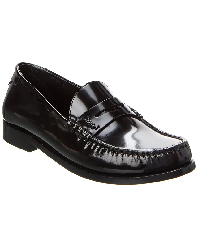 Loafers with modern sole-Saint Laurent Le Loafer 15 Leather Moccasin