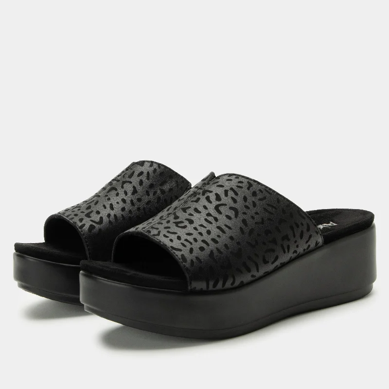 Sandals with trendy comfort-Triniti Not A Cheetah Sandal