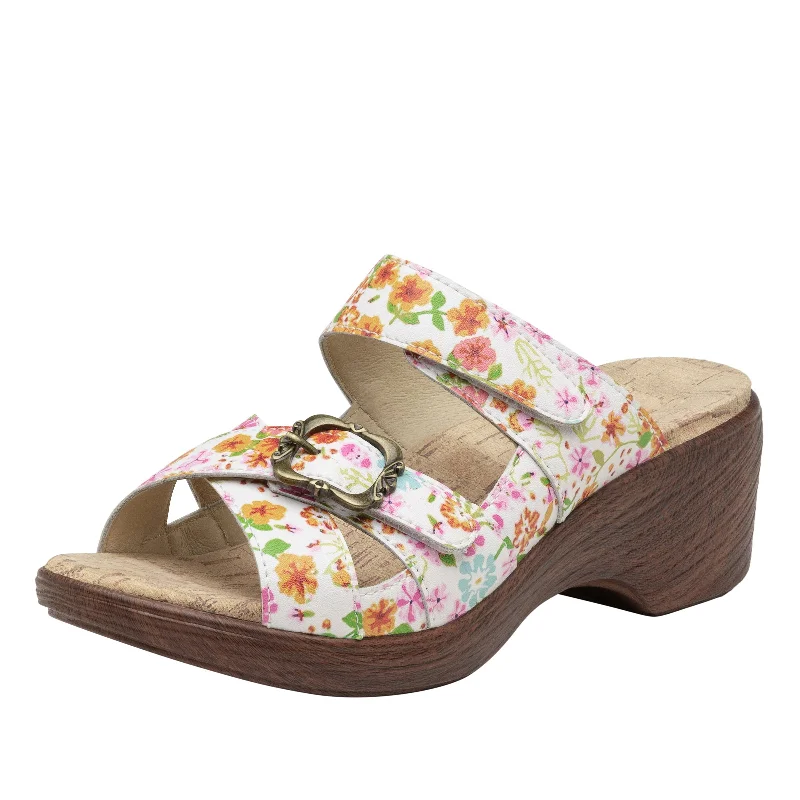 Sandals with comfy straps-Sierra Prime Time Sandal