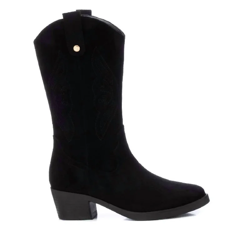 Women's Cowboy Boots In Black