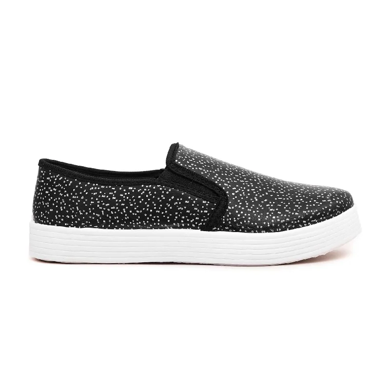 athletic shoes with smooth finishBlack Slip On Sneaker At9093