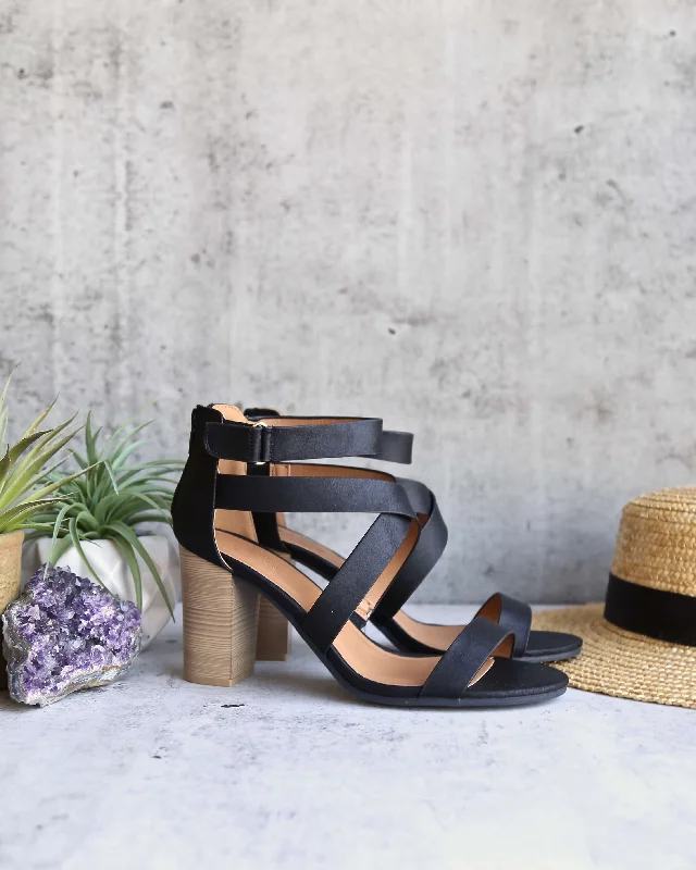 Sandals with bold colors-Lucite Vegan Strappy Block Heel Sandals in Black