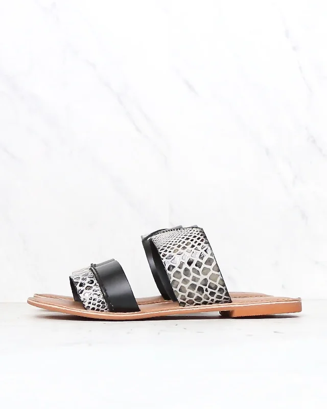 Sandals for walking comfort-BC Footwear - On The Spot Black Sandals with Exotic Print