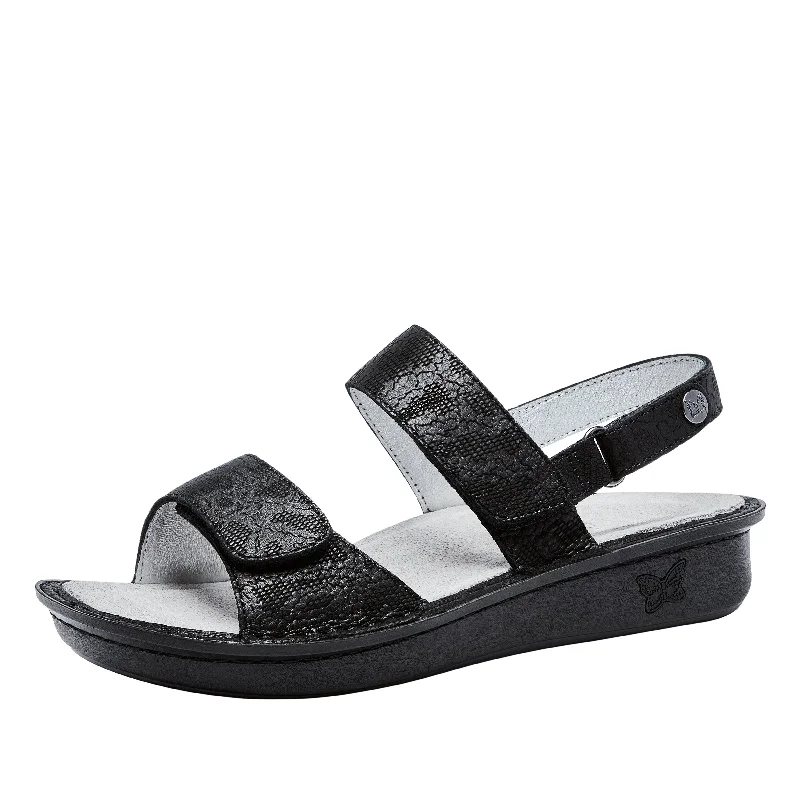 Sandals with comfy vibes-Verona Elegant Sandal