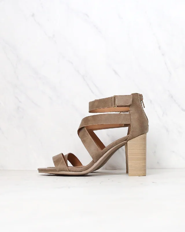 Sandals for festivals-Lucite Vegan Strappy Block Heel Sandals in Taupe