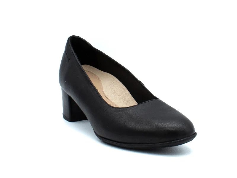 CLARKS Linnae Pump