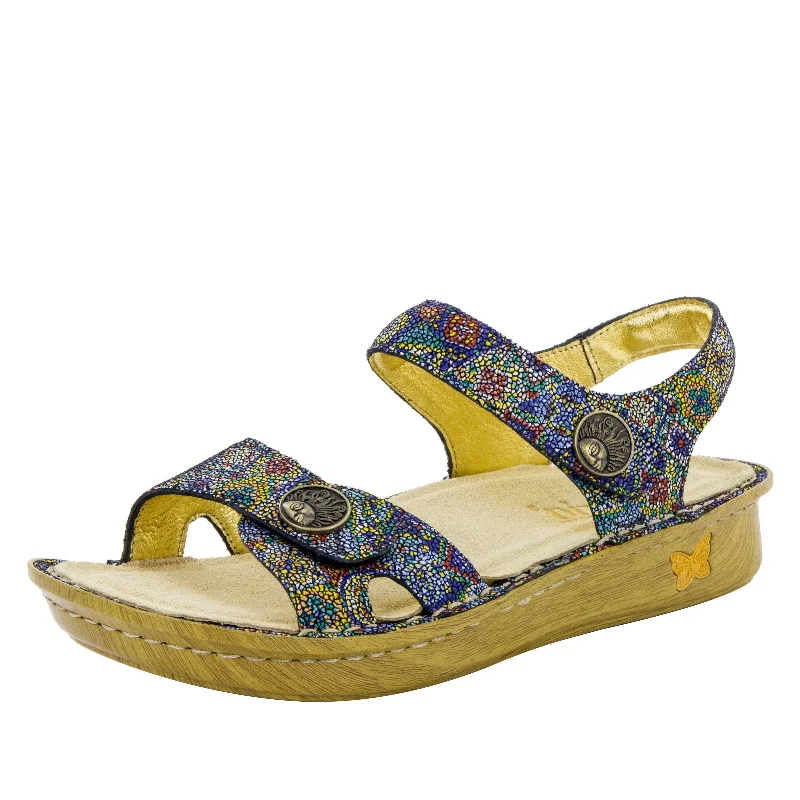 Sandals with modern look-Vienna Aztec Dottie Sandal