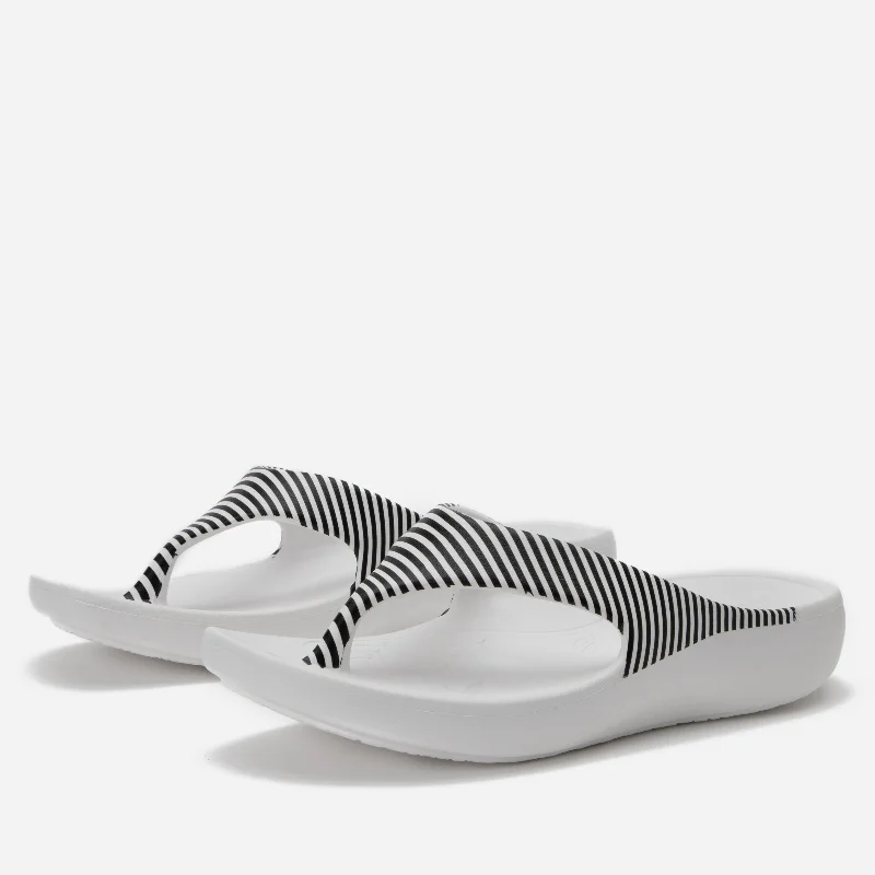 Sandals for summer finish-Ode Stripes Sandal