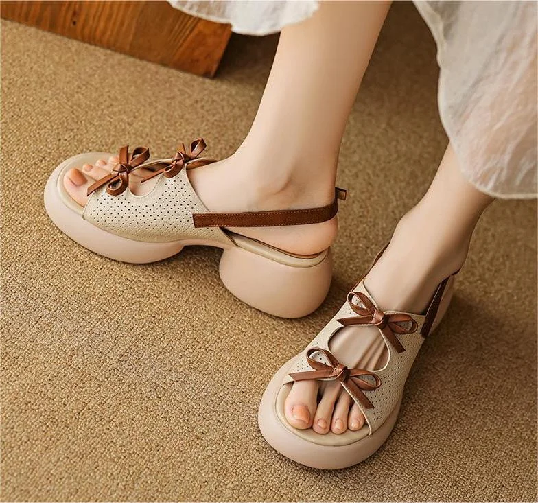 Sandals with elegant looks-Retro Bowknot Hollow Chunky Heel Sandals