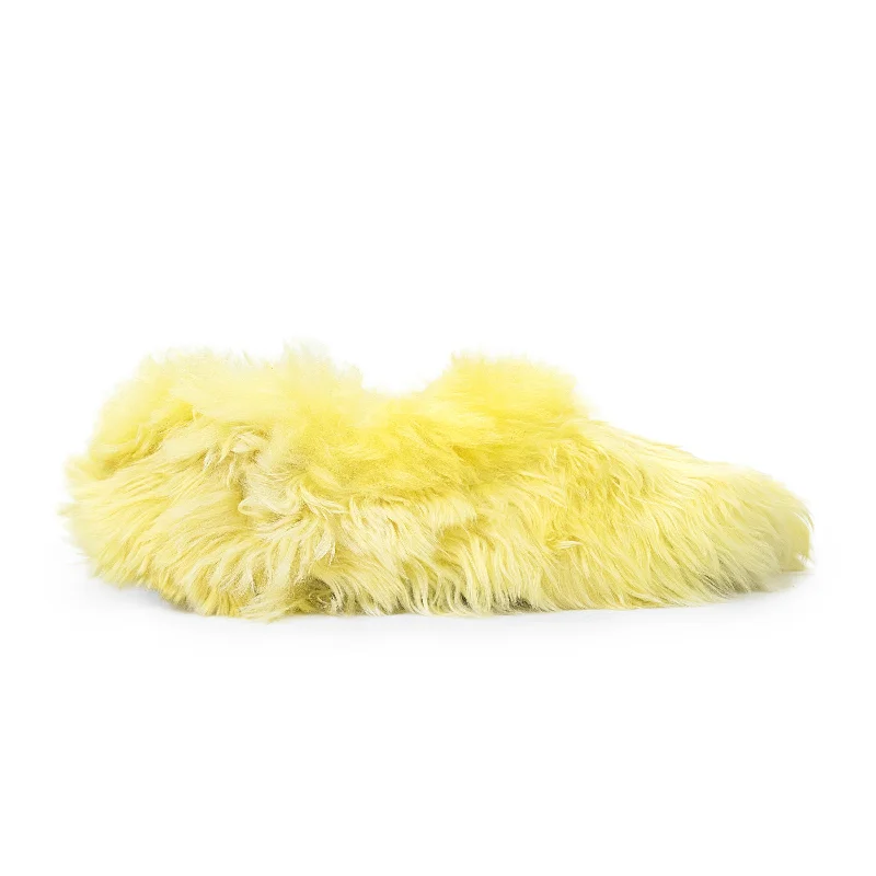 Slippers for new moms-LONG HAIR YELLOW SLIPPERS