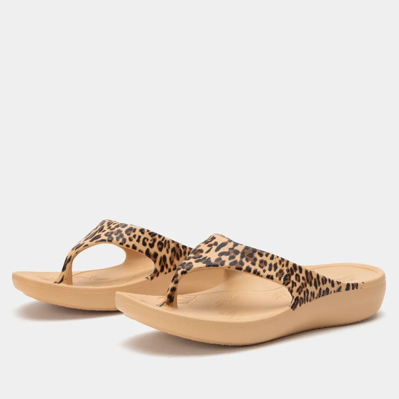 Sandals for summer looks-Ode Fierce Sandal